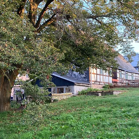 Stall & Sterne - In Der Scheune * Hirschfeld (Zwickau)