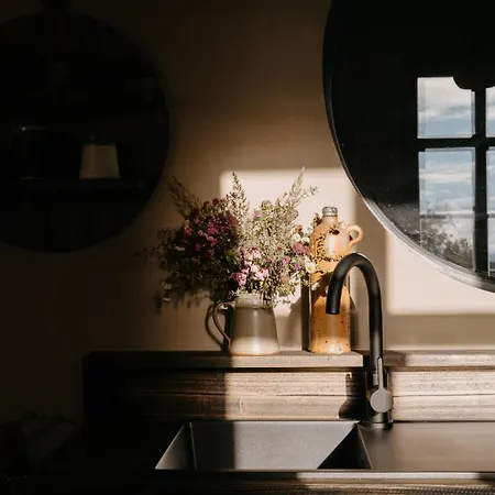 Stall & Sterne - In Der Scheune